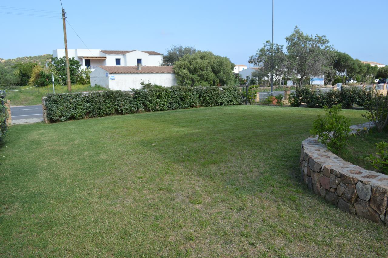 Guest Rooms Affittacamere San Teodoro  Exteriör bild