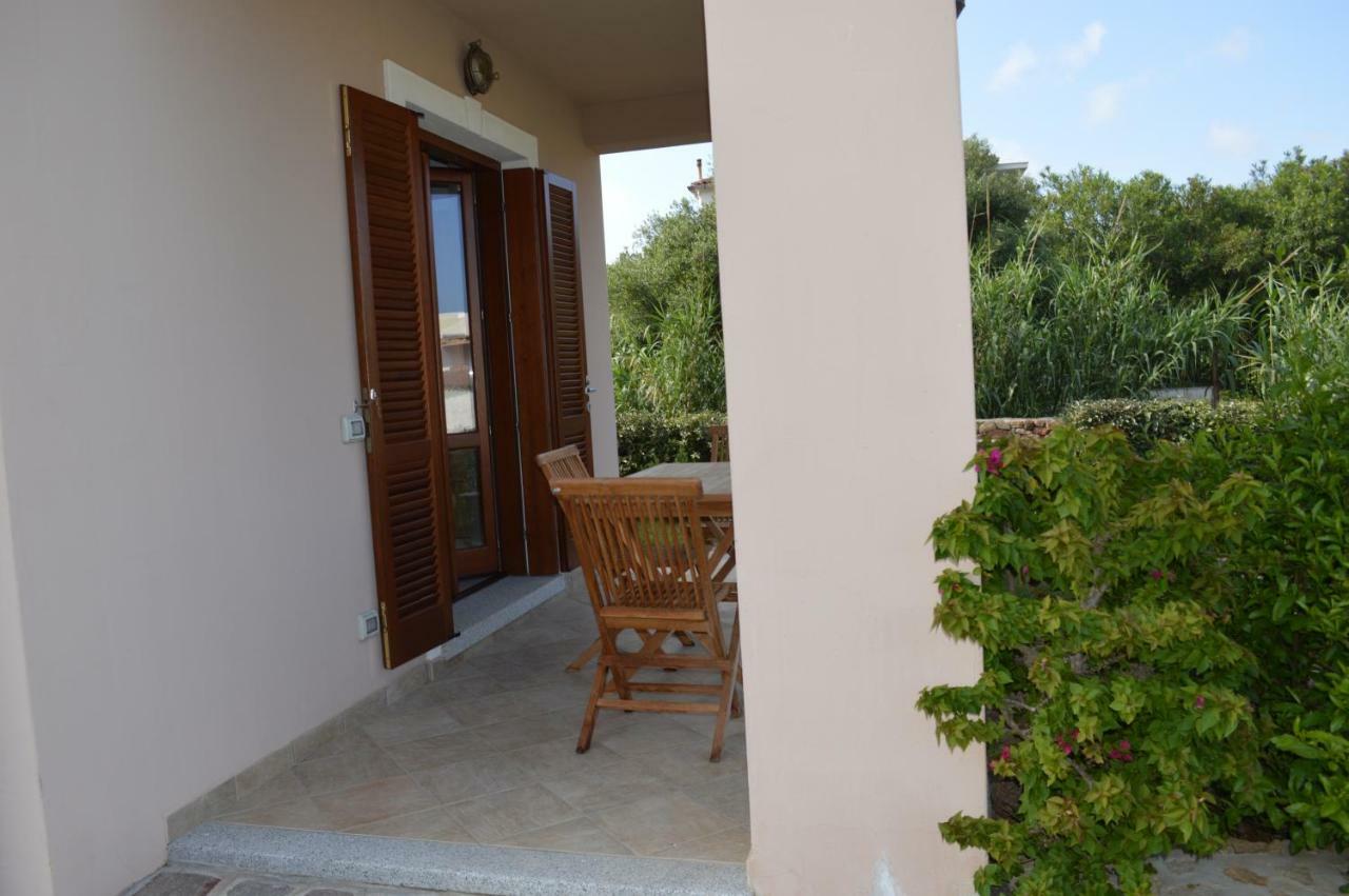 Guest Rooms Affittacamere San Teodoro  Exteriör bild